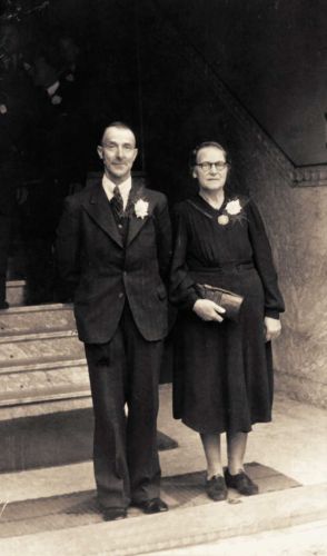 Rinze Albertsma en Pietertje Walthuis (foto 1945)
