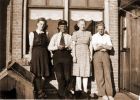 Bestandsnaam=Pietje Smits(1924) Hijlke Smits(1899-1974) Sjoukje Veersma(1899-1981) Willem Smits(1928-1998).JPG
Bestandsgrootte=64KiB
Afmetingen = 800x570
Datum toegevoegd = 05 feb 2005 Pietje Smits(1924) Hijlke Smits(1899-1974) Sjoukje Veersma(1899-1981) Willem Smits(1928-1998).JPG