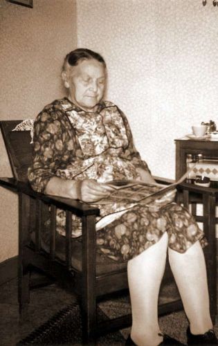 Pietertje Walthuis(1884-1970)
