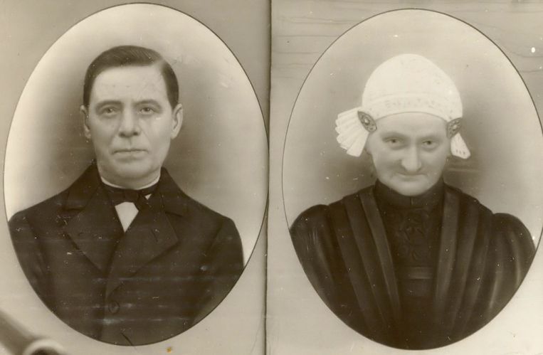 Romke Eeuwes Feenstra(1840-1930) en Trijntje Sipkes Zeldenthuis(1841-1905)